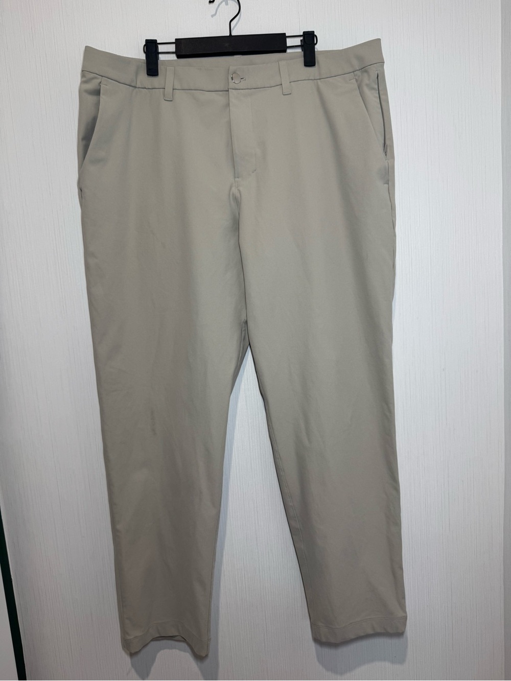 LULULEMON Men’s Pant. Light Khaki. Size 38. 31” inseam.
